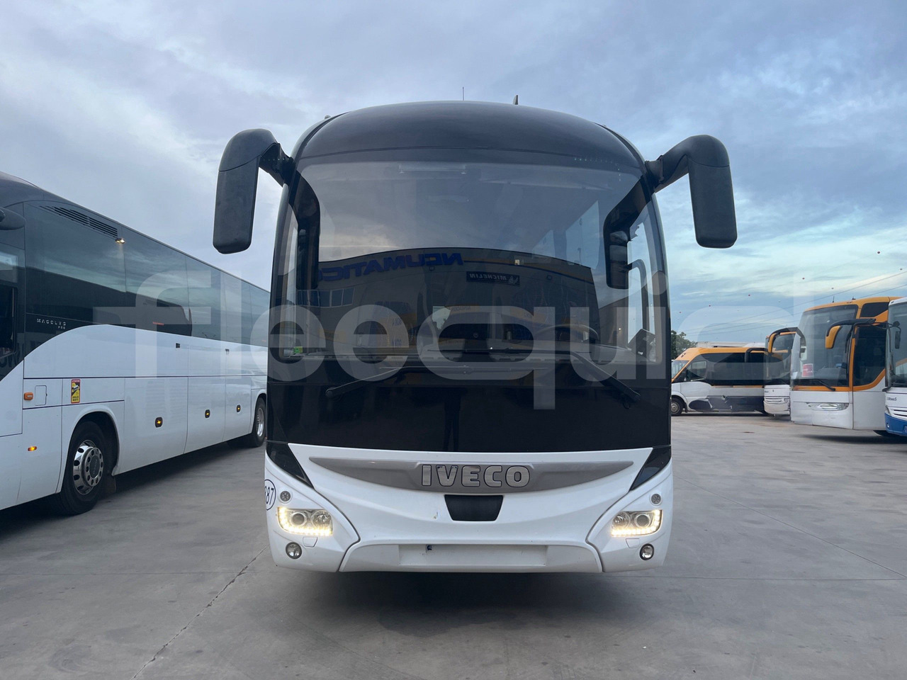 Iveco Magelys - Starppilsētu autobuss: foto 2 Iveco Magelys - Starppilsētu autobuss: foto 2