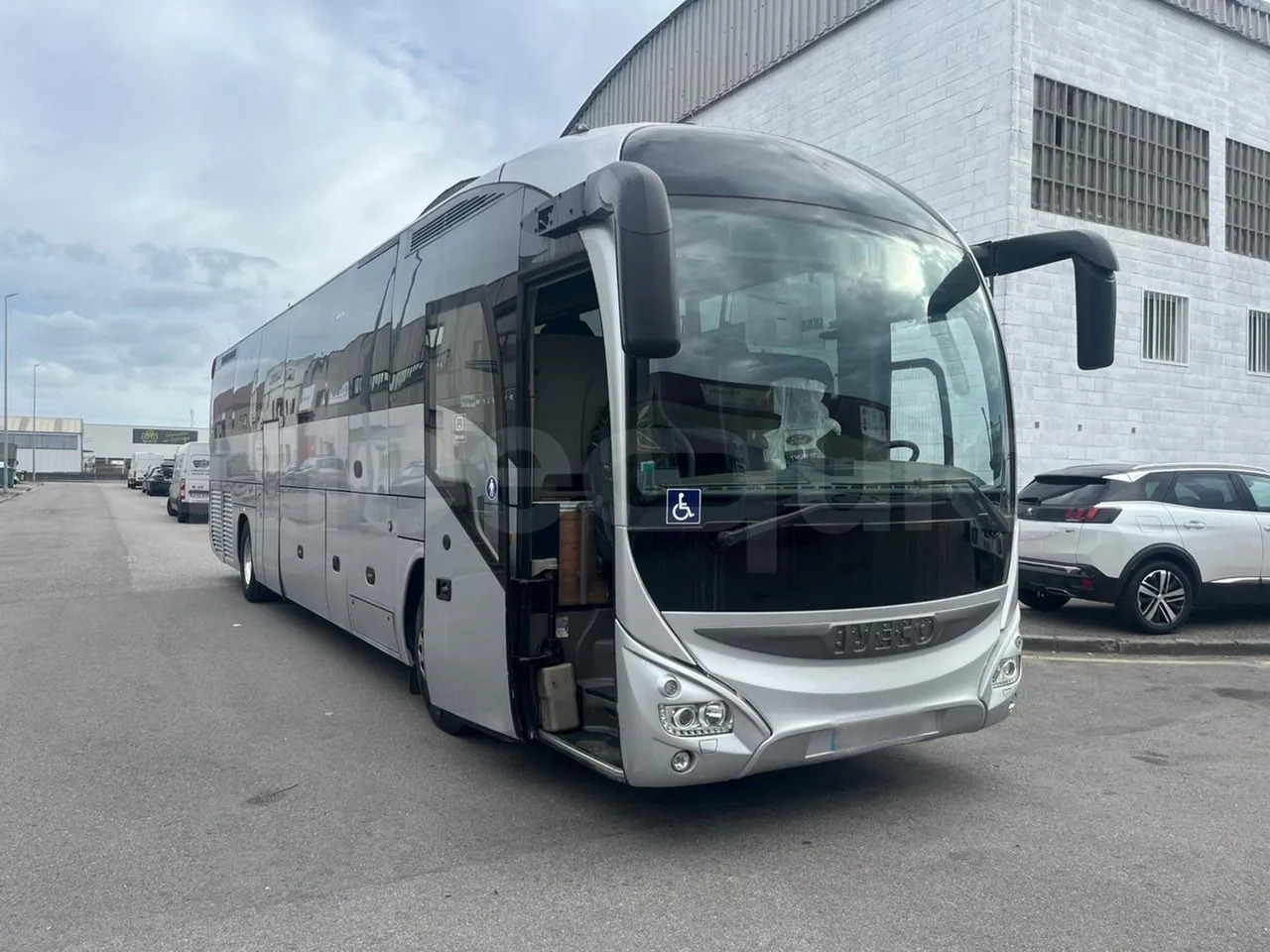 Iveco Magelys - Starppilsētu autobuss: foto 1 Iveco Magelys - Starppilsētu autobuss: foto 1
