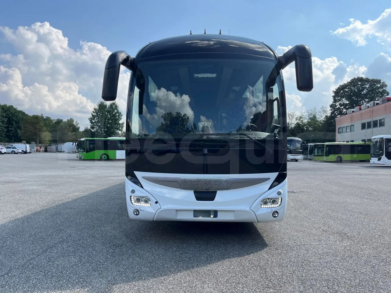 Iveco Magelys - Starppilsētu autobuss: foto 2 Iveco Magelys - Starppilsētu autobuss: foto 2