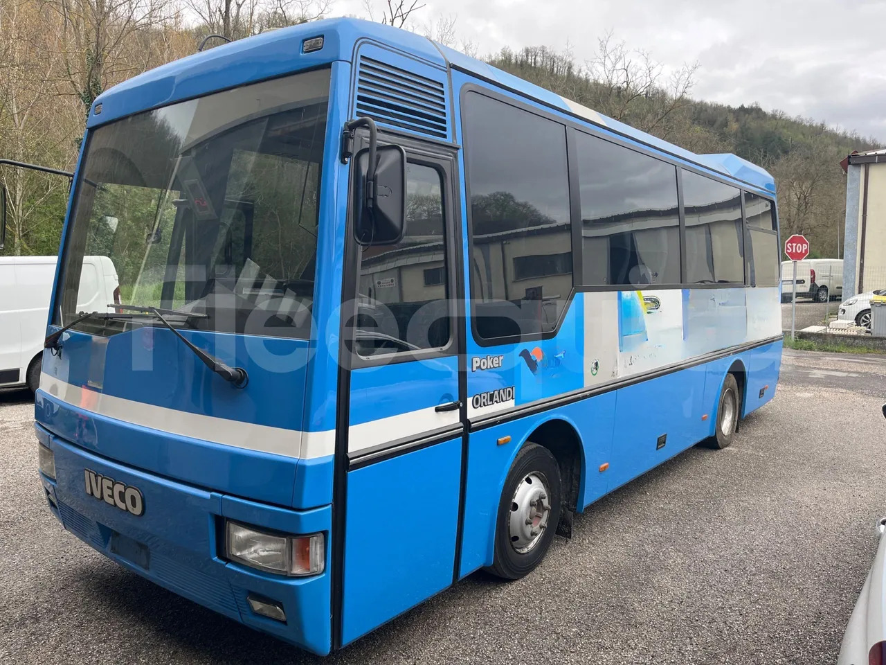 Iveco Orlandi Poker - Piepilsētas autobuss: foto 4 Iveco Orlandi Poker - Piepilsētas autobuss: foto 4