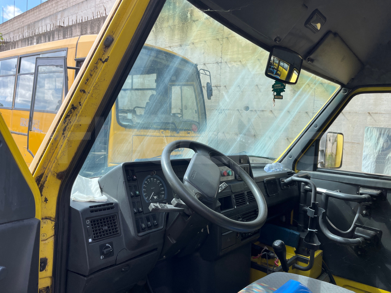 Iveco Turbo Daily - Skolas autobuss: foto 5 Iveco Turbo Daily - Skolas autobuss: foto 5