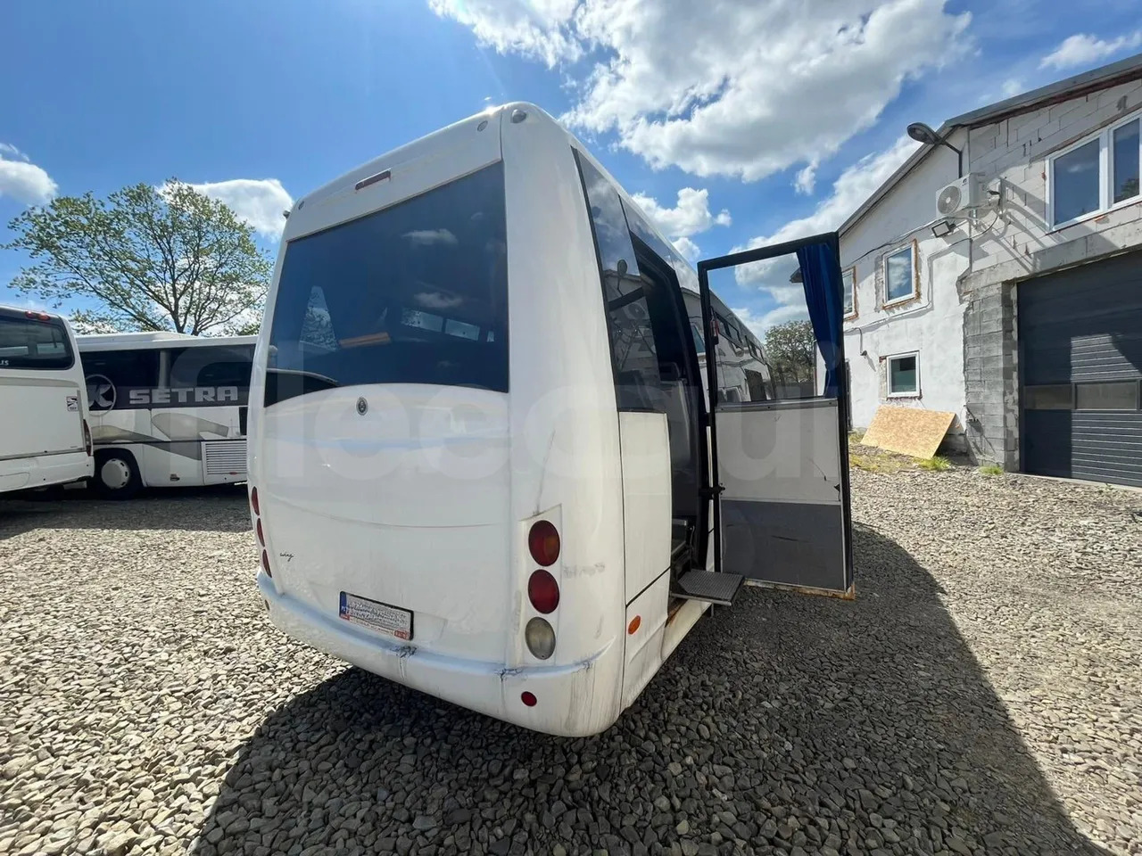 Iveco Wing 65J17 - Piepilsētas autobuss: foto 3 Iveco Wing 65J17 - Piepilsētas autobuss: foto 3