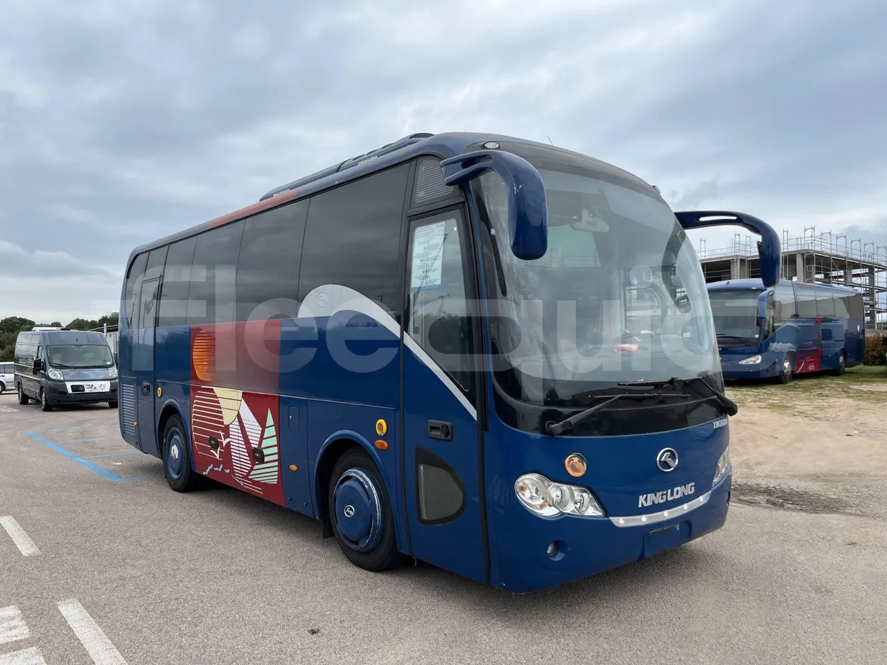 King Long XMQ6800 - Piepilsētas autobuss: foto 1 King Long XMQ6800 - Piepilsētas autobuss: foto 1