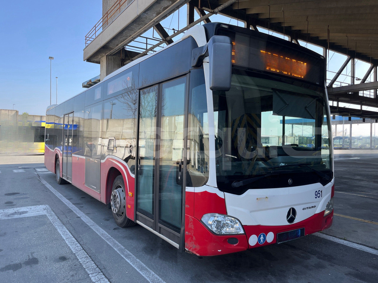 Mercedes-Benz Citaro - Pilsētas autobuss: foto 1 Mercedes-Benz Citaro - Pilsētas autobuss: foto 1