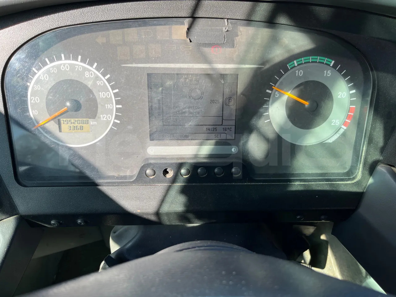 Mercedes-Benz Conecto - Posmainais autobuss: foto 3 Mercedes-Benz Conecto - Posmainais autobuss: foto 3