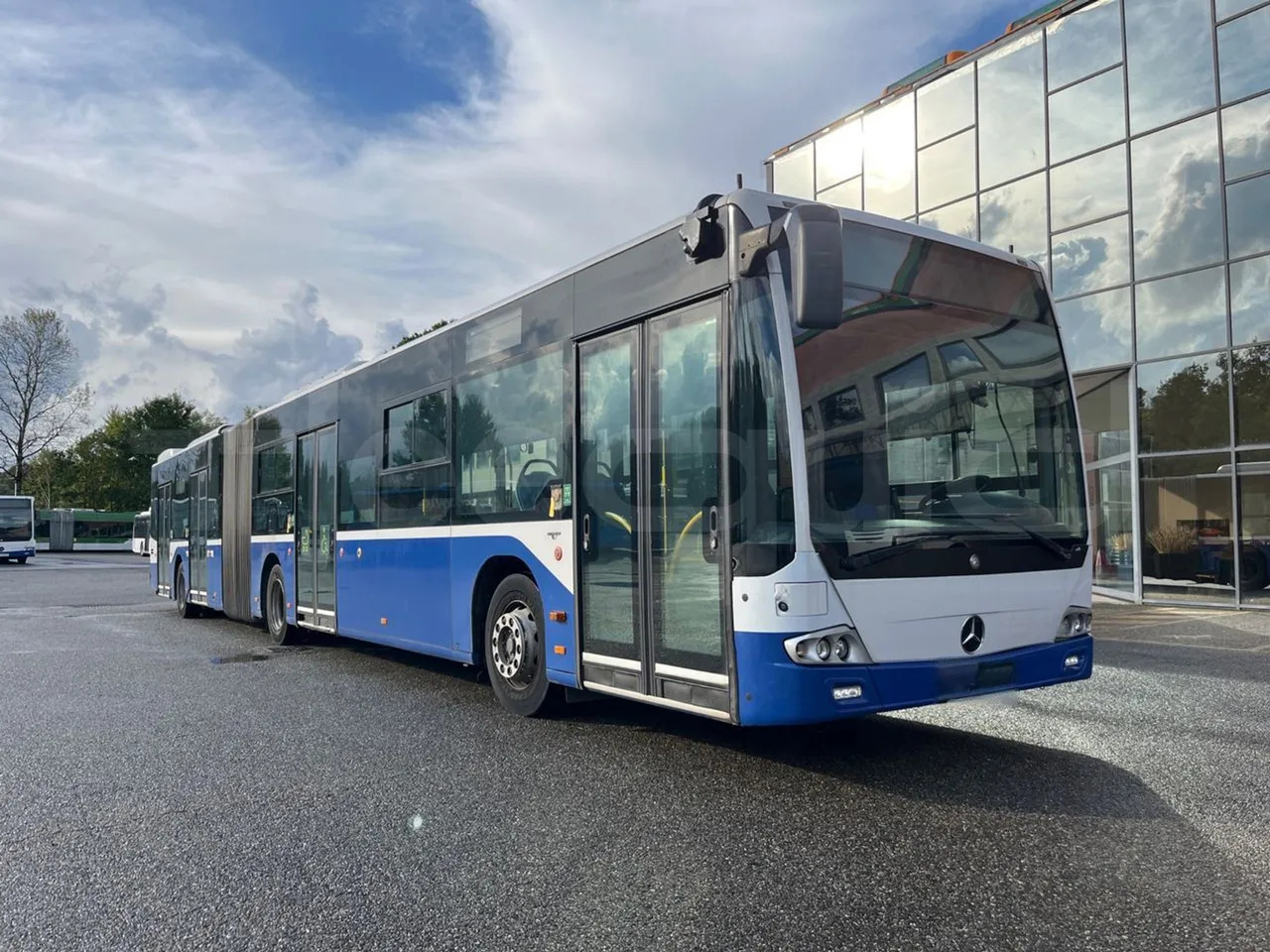 Mercedes-Benz Conecto - Pilsētas autobuss: foto 1 Mercedes-Benz Conecto - Pilsētas autobuss: foto 1