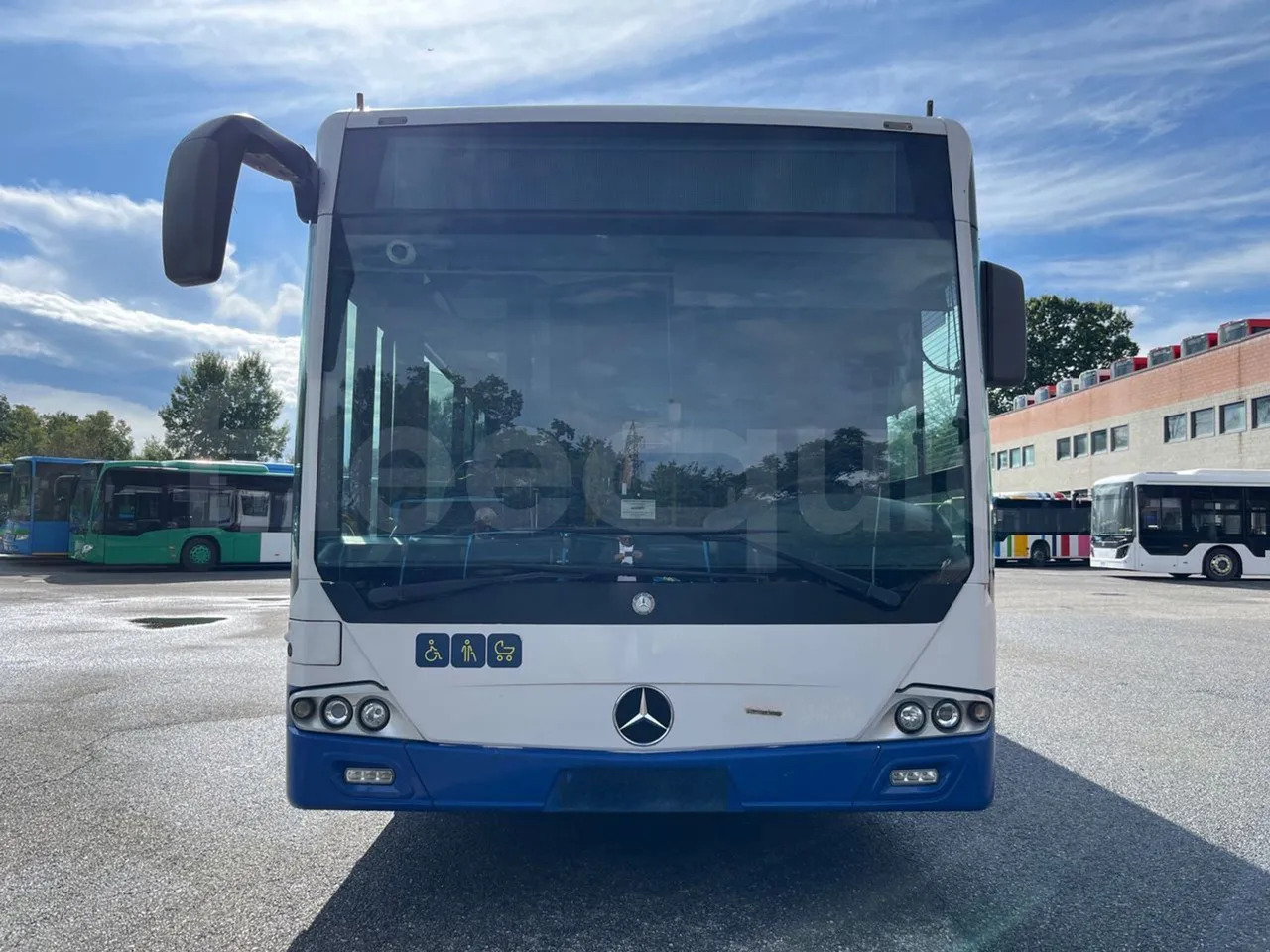 Mercedes-Benz Conecto - Pilsētas autobuss: foto 2 Mercedes-Benz Conecto - Pilsētas autobuss: foto 2