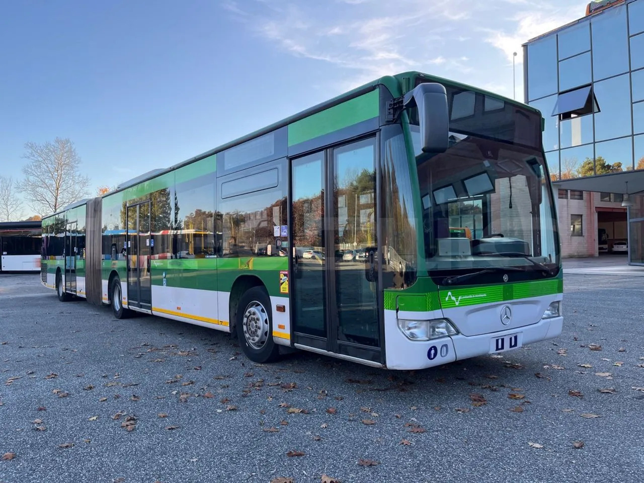 Mercedes-Benz O 530 - Pilsētas autobuss: foto 1 Mercedes-Benz O 530 - Pilsētas autobuss: foto 1