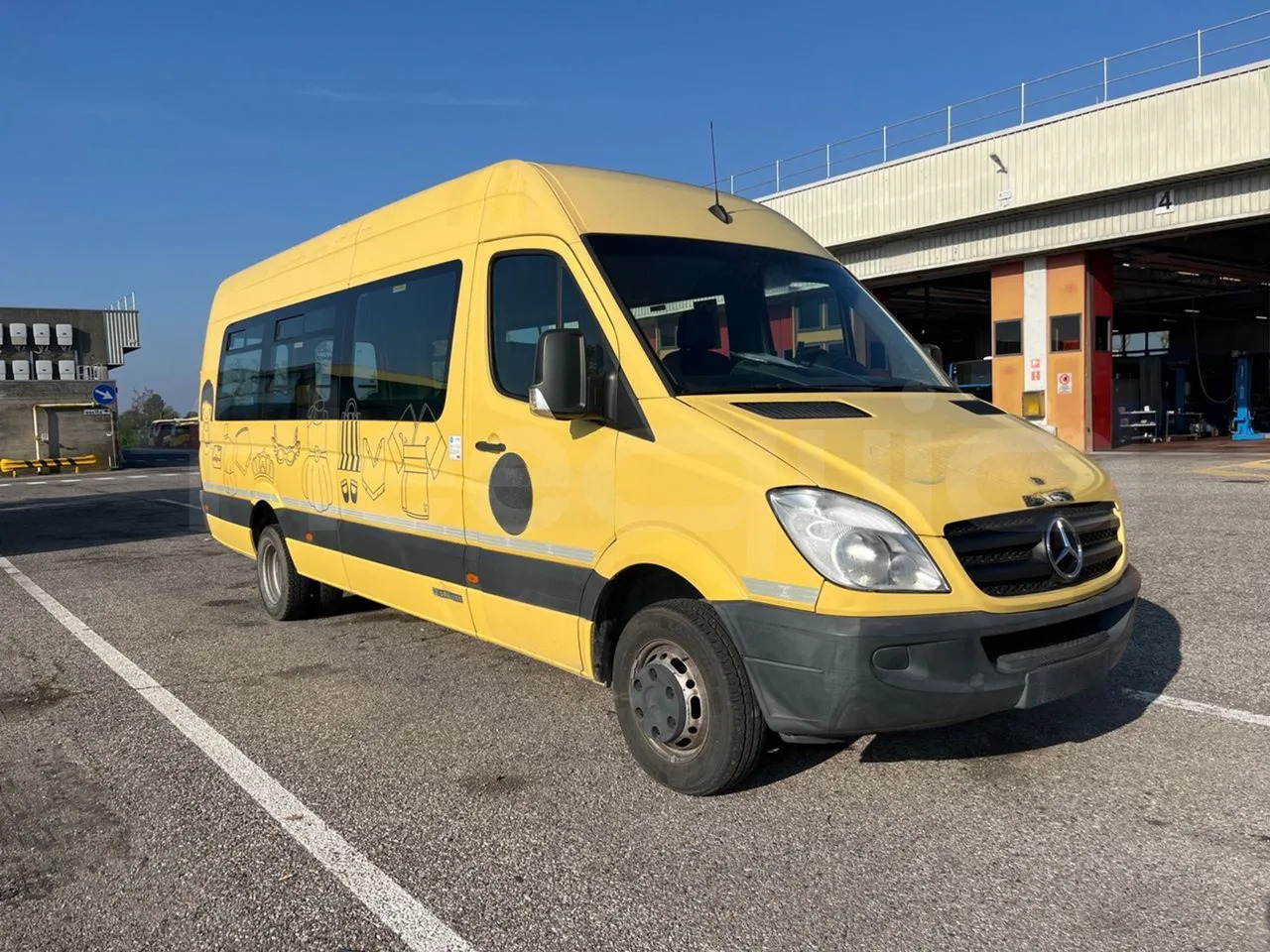 Mercedes-Benz Sprinter - Skolas autobuss: foto 1 Mercedes-Benz Sprinter - Skolas autobuss: foto 1