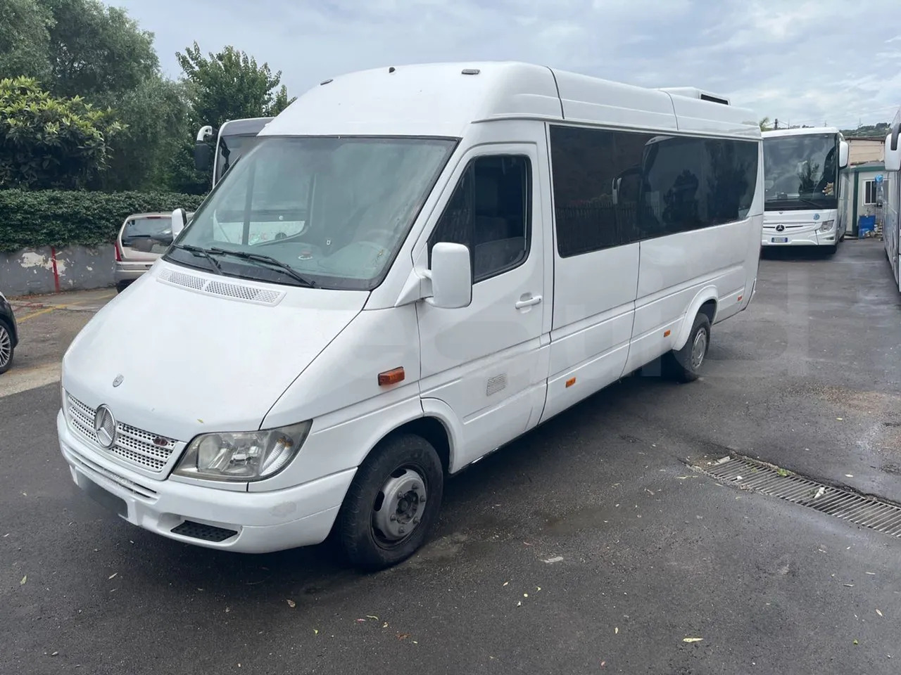 Mercedes-Benz Sprinter - Mikroautobuss, Pasažieru furgons: foto 4 Mercedes-Benz Sprinter - Mikroautobuss, Pasažieru furgons: foto 4