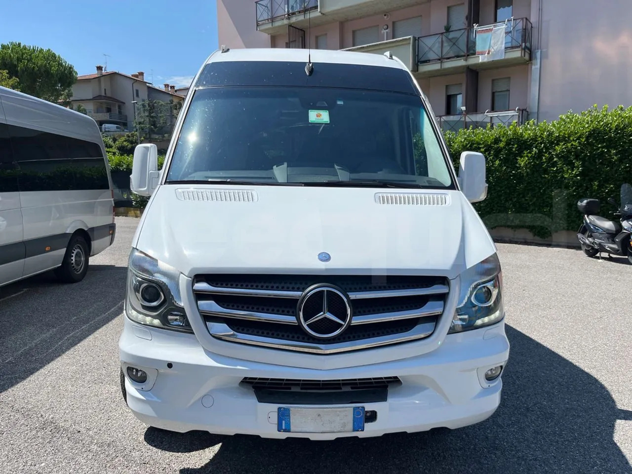 Mercedes-Benz Sprinter - Mikroautobuss, Pasažieru furgons: foto 2 Mercedes-Benz Sprinter - Mikroautobuss, Pasažieru furgons: foto 2