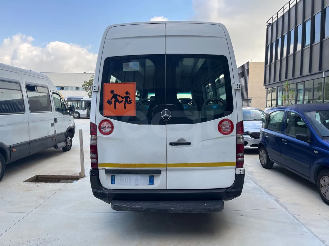 Mercedes-Benz Sprinter - Starppilsētu autobuss: foto 5 Mercedes-Benz Sprinter - Starppilsētu autobuss: foto 5