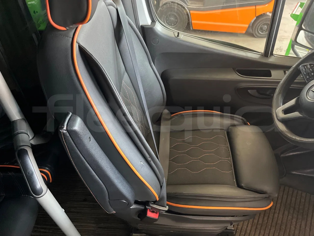 Mikroautobuss, Pasažieru furgons Mercedes-Benz Sprinter: foto 15