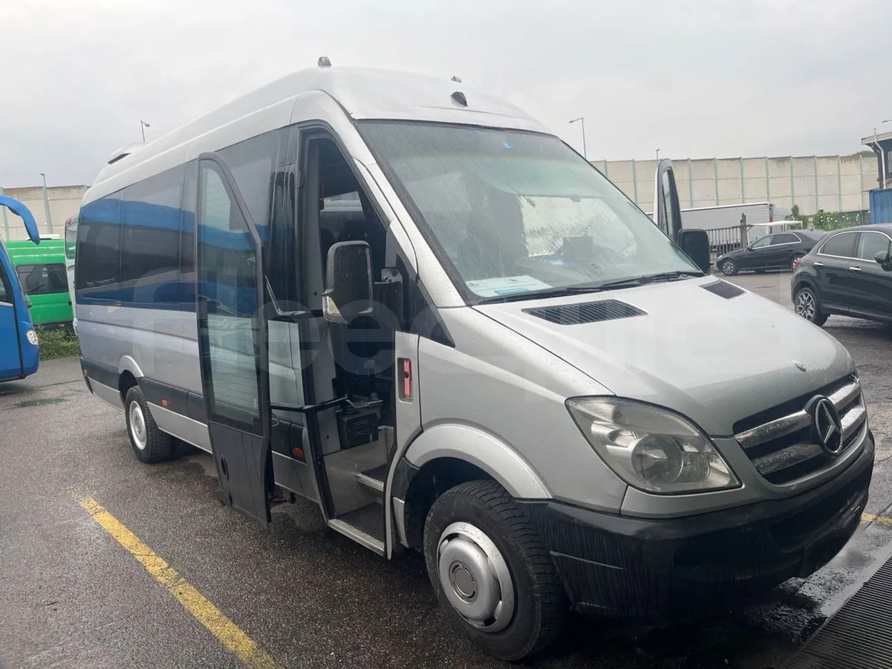 Mercedes-Benz Sprinter - Mikroautobuss, Pasažieru furgons: foto 1 Mercedes-Benz Sprinter - Mikroautobuss, Pasažieru furgons: foto 1