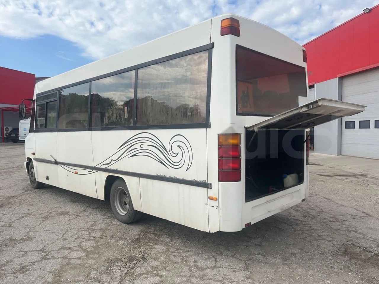 Mercedes-Benz Vario - Mikroautobuss, Pasažieru furgons: foto 5 Mercedes-Benz Vario - Mikroautobuss, Pasažieru furgons: foto 5