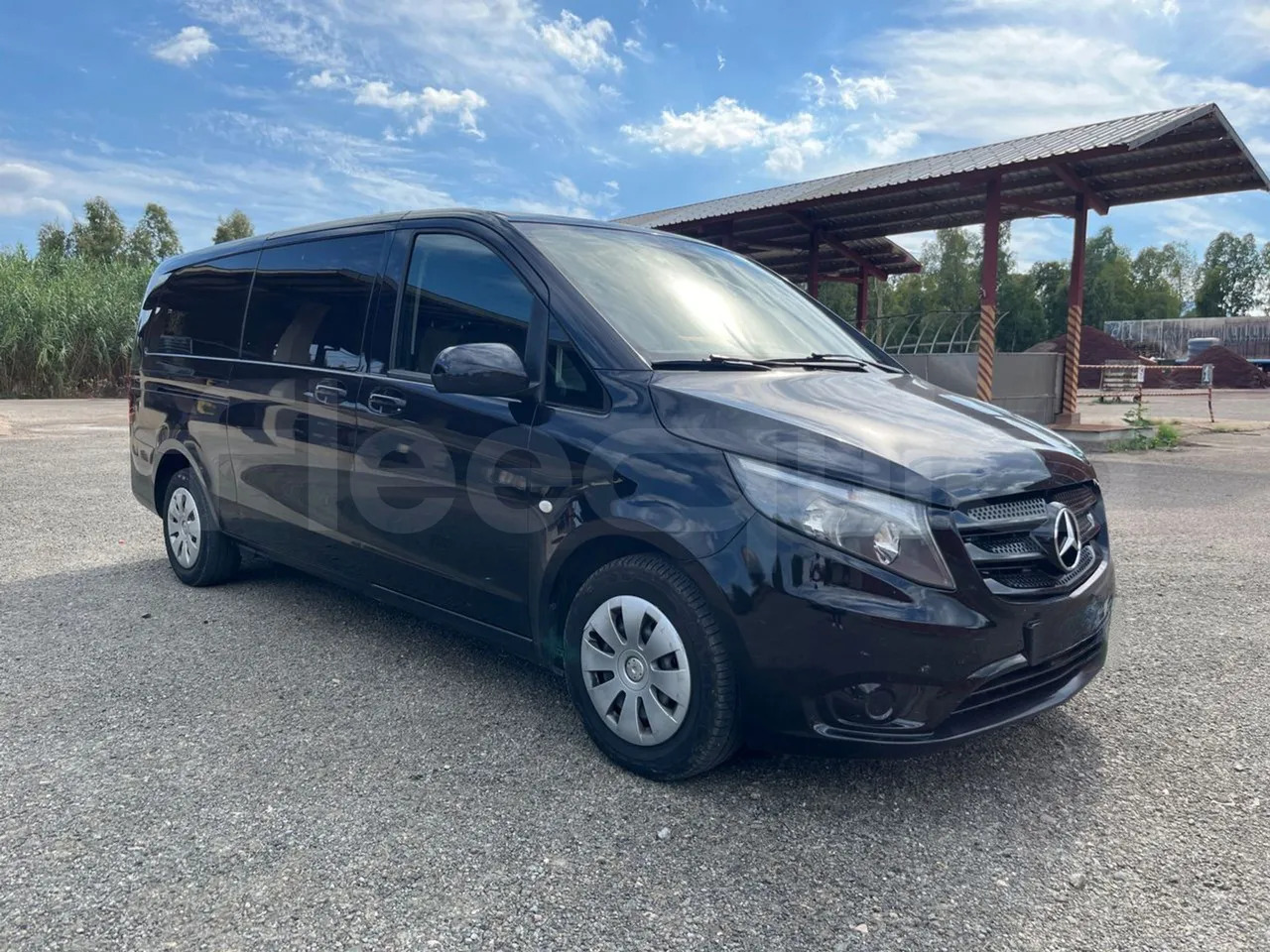 Mercedes-Benz Vito Tourer - Mikroautobuss, Pasažieru furgons: foto 1 Mercedes-Benz Vito Tourer - Mikroautobuss, Pasažieru furgons: foto 1