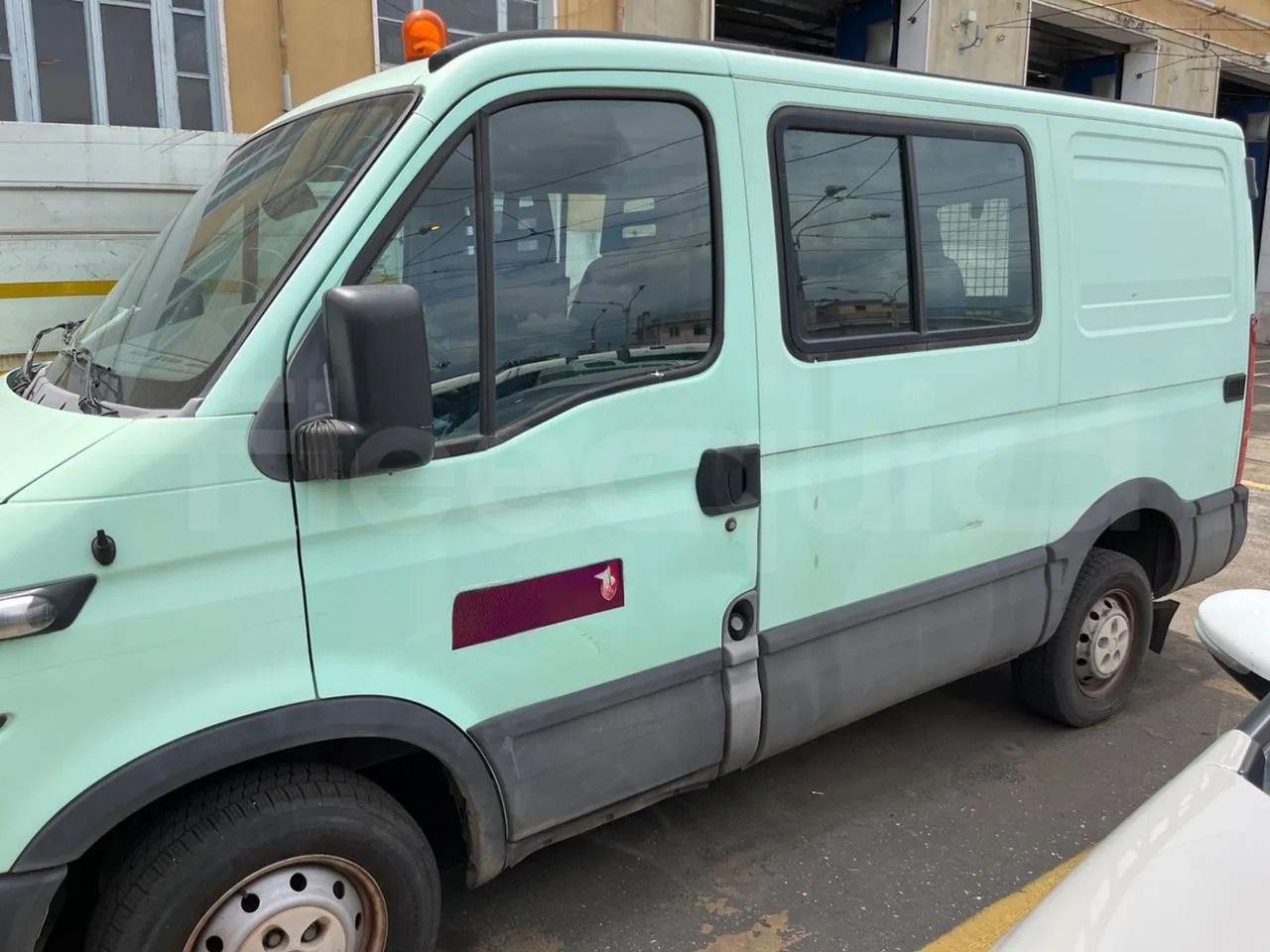 N.2Iveco Daily - Mikroautobuss, Pasažieru furgons: foto 2 N.2Iveco Daily - Mikroautobuss, Pasažieru furgons: foto 2