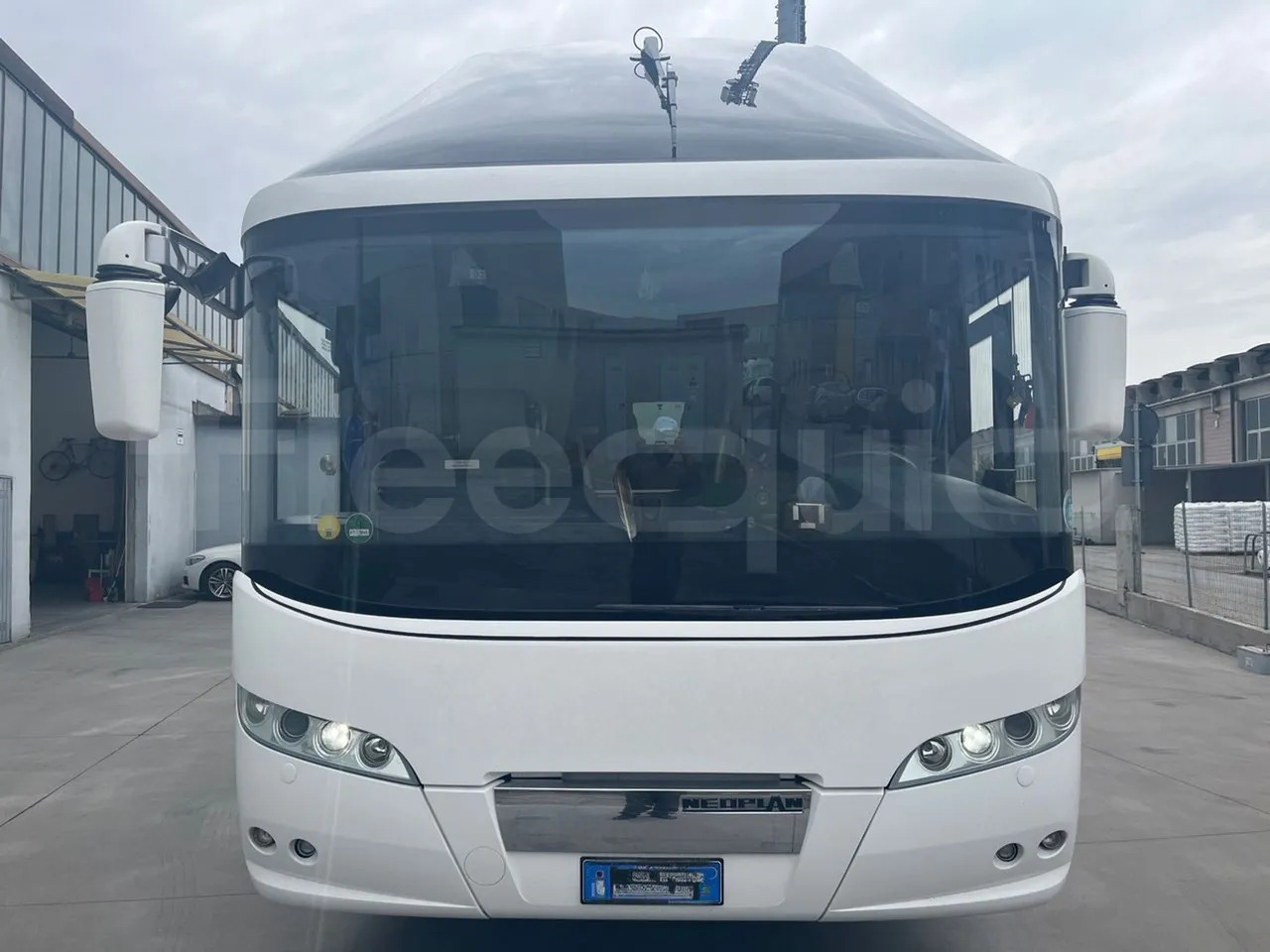 Neoplan Starliner - Starppilsētu autobuss: foto 2 Neoplan Starliner - Starppilsētu autobuss: foto 2