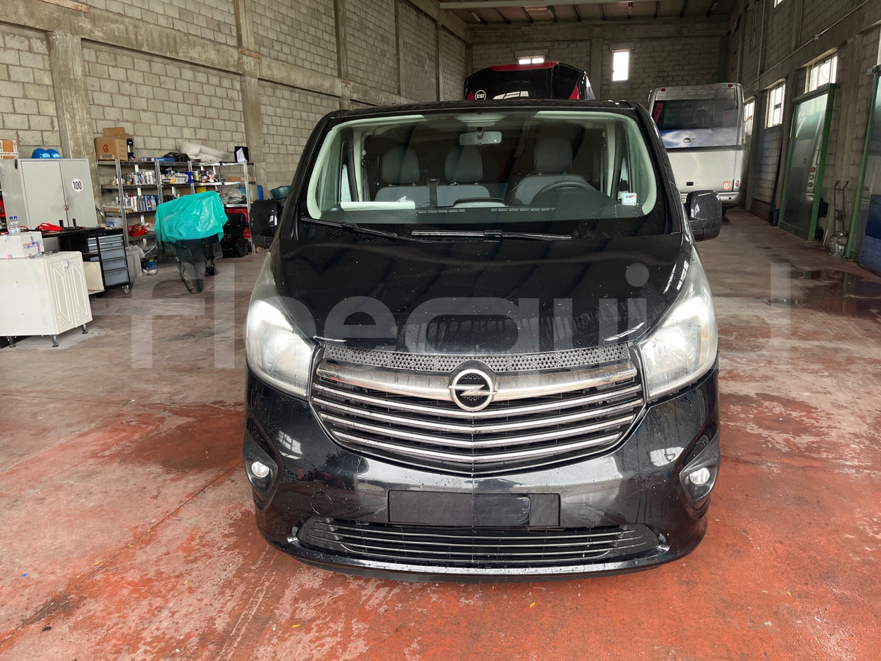 Opel Vivaro - B - Mikroautobuss, Pasažieru furgons: foto 2 Opel Vivaro - B - Mikroautobuss, Pasažieru furgons: foto 2