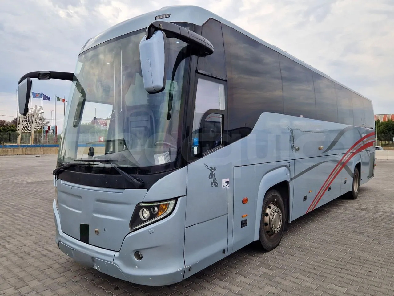 Scania Touring HD - Starppilsētu autobuss: foto 4 Scania Touring HD - Starppilsētu autobuss: foto 4