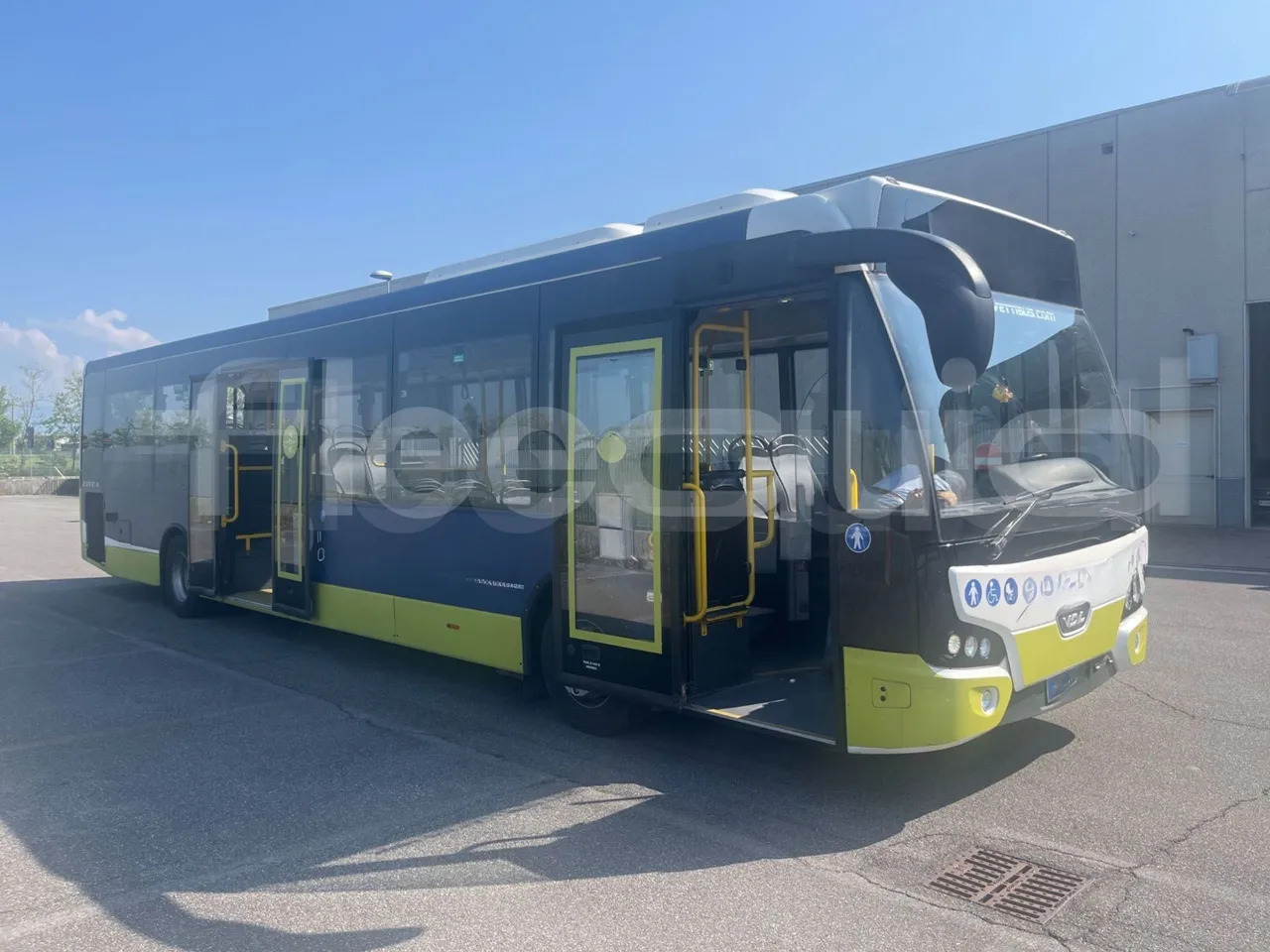 VDL Bus & Coach Citea LLE-120/255 - Pilsētas autobuss: foto 1 VDL Bus & Coach Citea LLE-120/255 - Pilsētas autobuss: foto 1