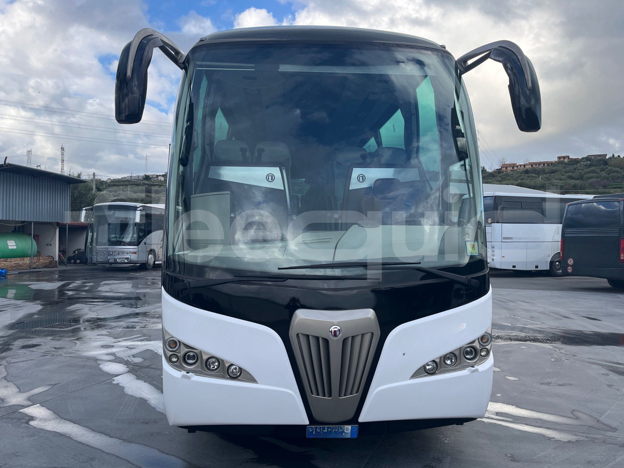 VDL Noge DE40MS - Starppilsētu autobuss: foto 2 VDL Noge DE40MS - Starppilsētu autobuss: foto 2