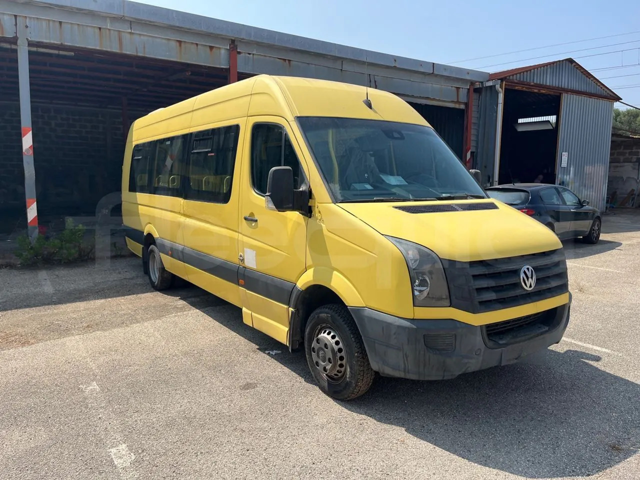 Volkswagen Crafter - Starppilsētu autobuss: foto 1 Volkswagen Crafter - Starppilsētu autobuss: foto 1