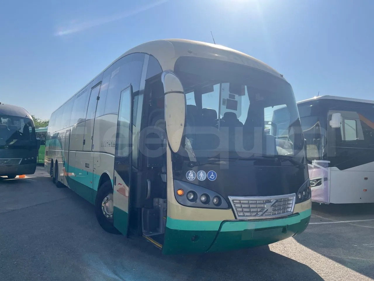 Starppilsētu autobuss Volvo B12B: foto 11