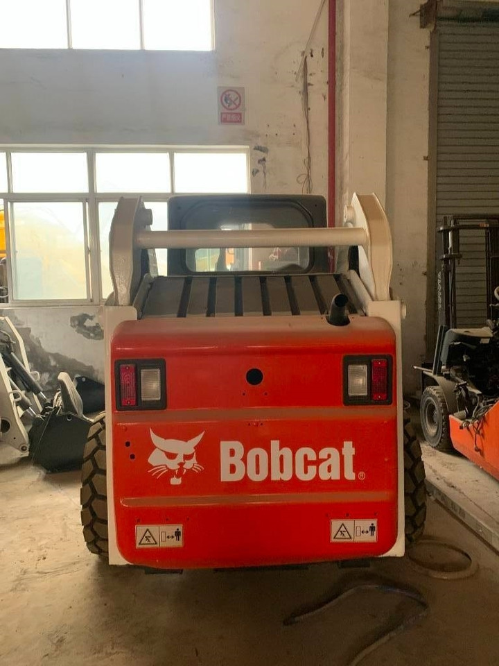 Bobcat S 185 - Kompaktiekrāvējs: foto 3 Bobcat S 185 - Kompaktiekrāvējs: foto 3