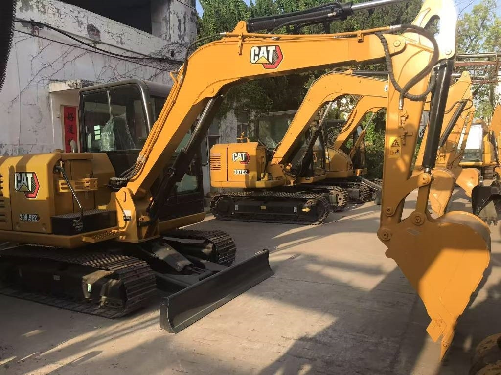 CAT 305.5E2 - Kāpurķēžu ekskavators: foto 2 CAT 305.5E2 - Kāpurķēžu ekskavators: foto 2