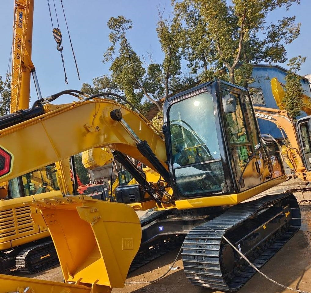 CAT 313D2GC - Kāpurķēžu ekskavators: foto 1 CAT 313D2GC - Kāpurķēžu ekskavators: foto 1