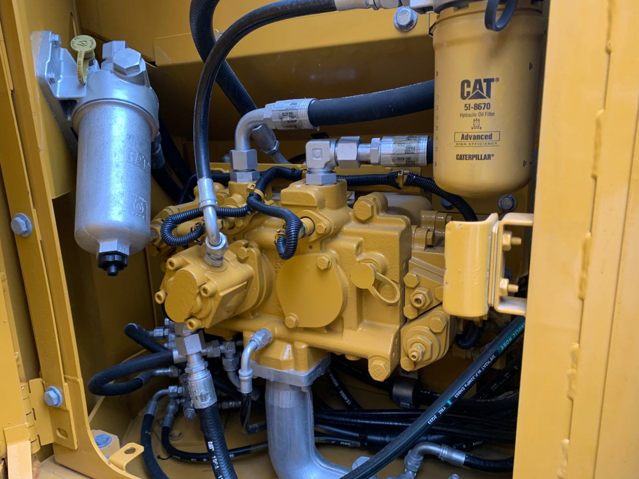 CATERPILLAR 313D2 GC - Kāpurķēžu ekskavators: foto 4 CATERPILLAR 313D2 GC - Kāpurķēžu ekskavators: foto 4