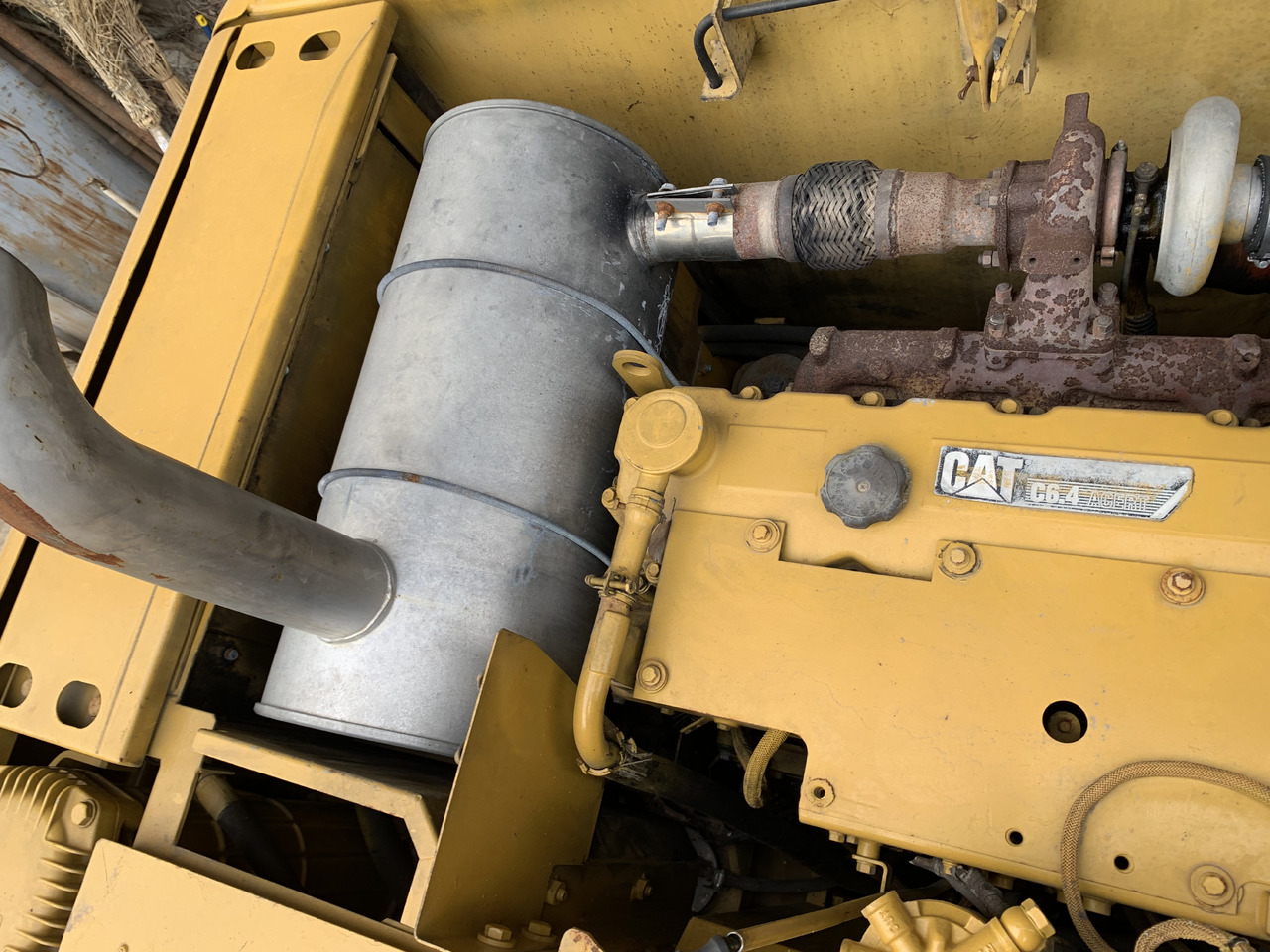 CATERPILLAR 320D2 - Riteņu ekskavators: foto 3 CATERPILLAR 320D2 - Riteņu ekskavators: foto 3