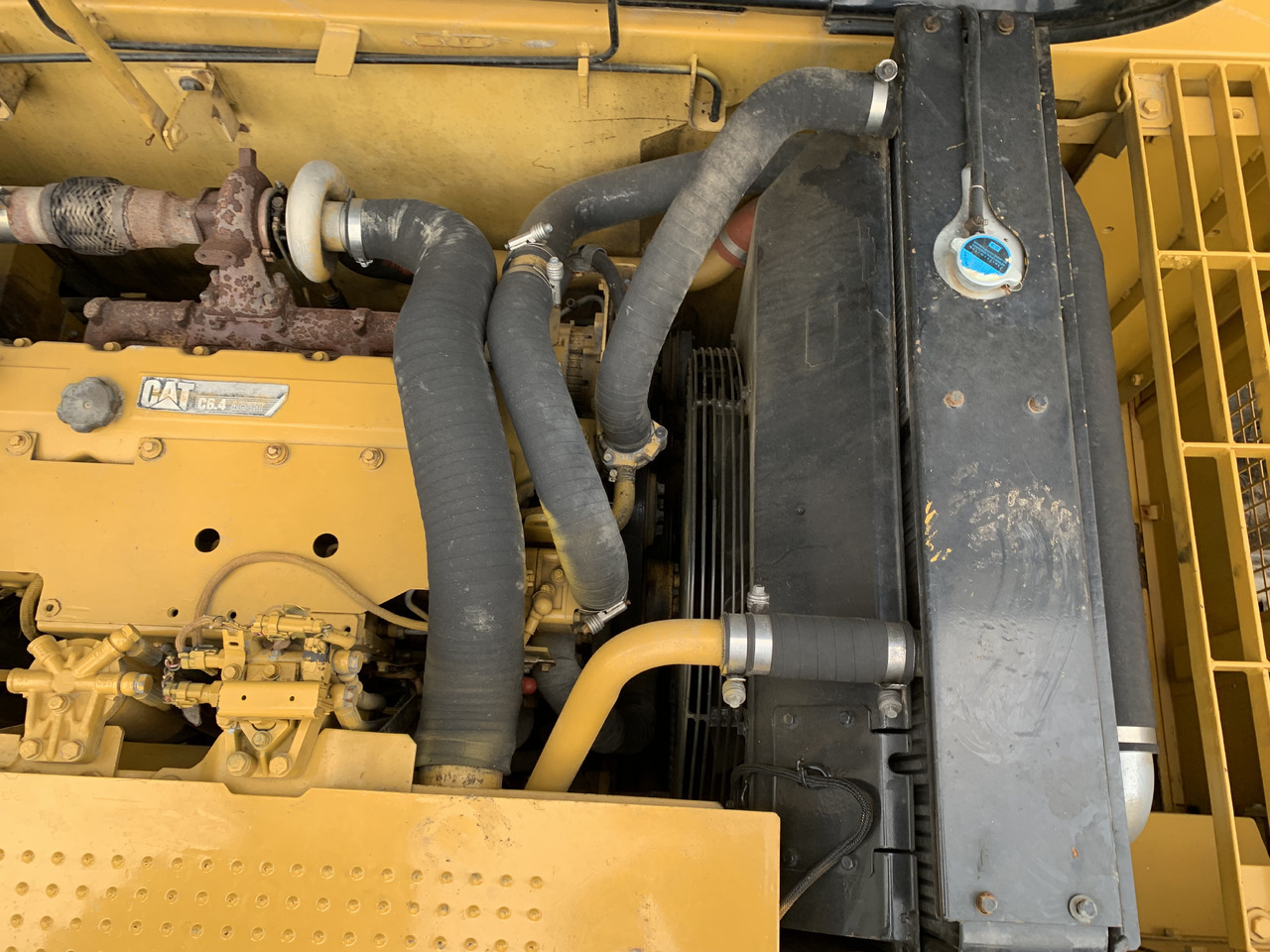CATERPILLAR 320D2 - Riteņu ekskavators: foto 5 CATERPILLAR 320D2 - Riteņu ekskavators: foto 5