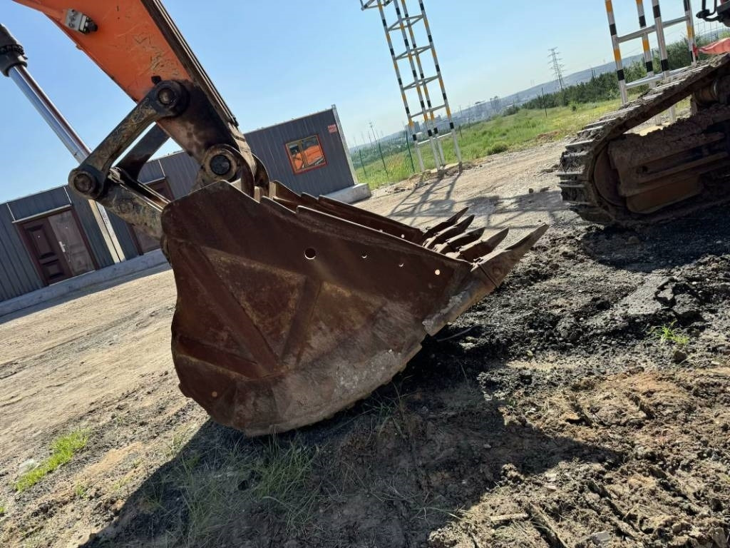 Doosan 520LC-9C - Kāpurķēžu ekskavators: foto 3 Doosan 520LC-9C - Kāpurķēžu ekskavators: foto 3