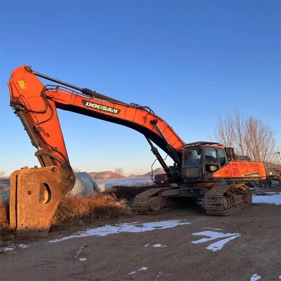 Doosan DX150LC-9C - Kāpurķēžu ekskavators: foto 1 Doosan DX150LC-9C - Kāpurķēžu ekskavators: foto 1