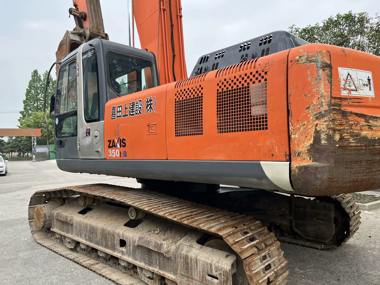HITACHI 350H-3G - Kāpurķēžu ekskavators: foto 2 HITACHI 350H-3G - Kāpurķēžu ekskavators: foto 2