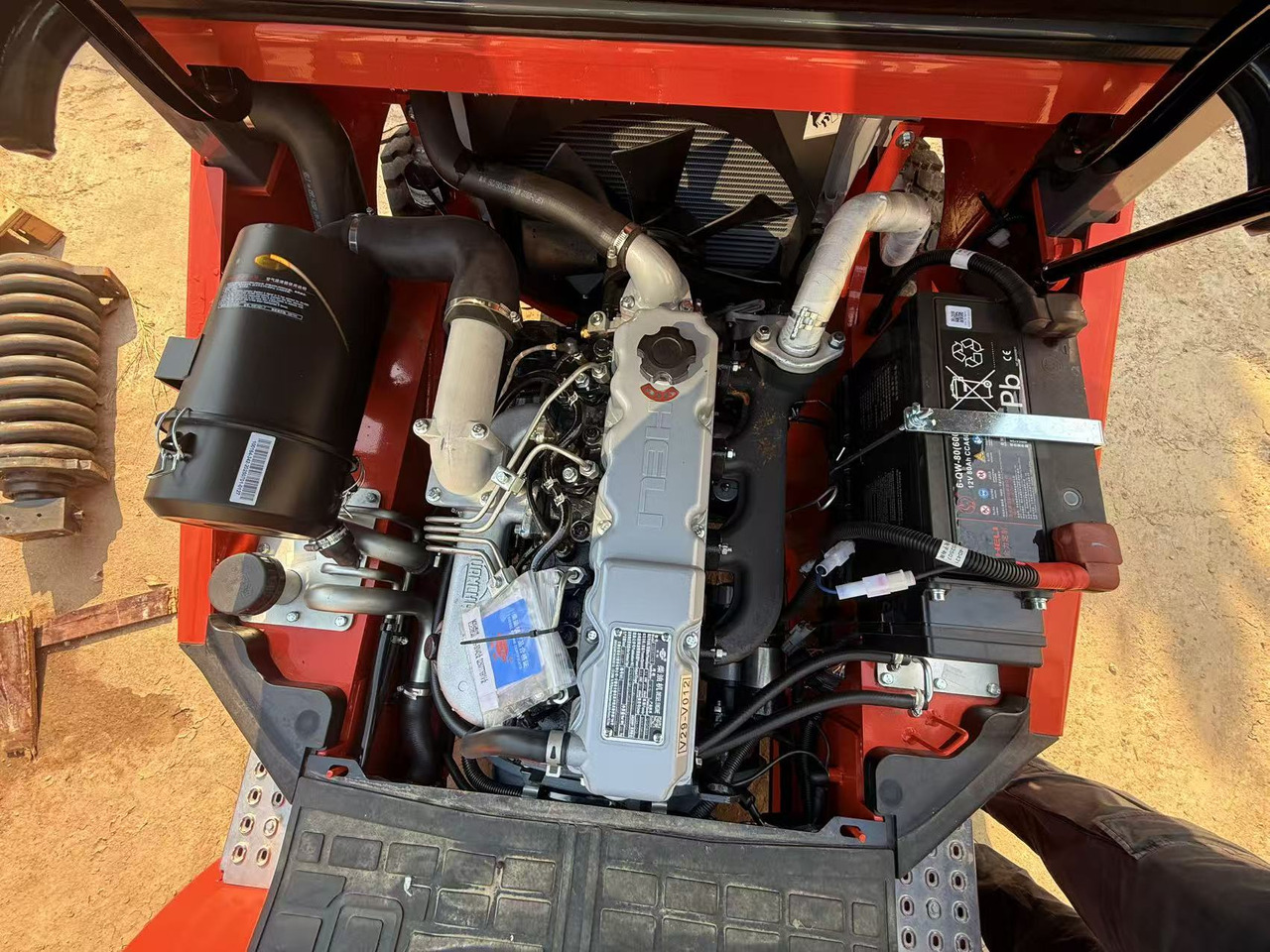 Heli CPC35 - Dīzeļiekrāvējs: foto 3 Heli CPC35 - Dīzeļiekrāvējs: foto 3