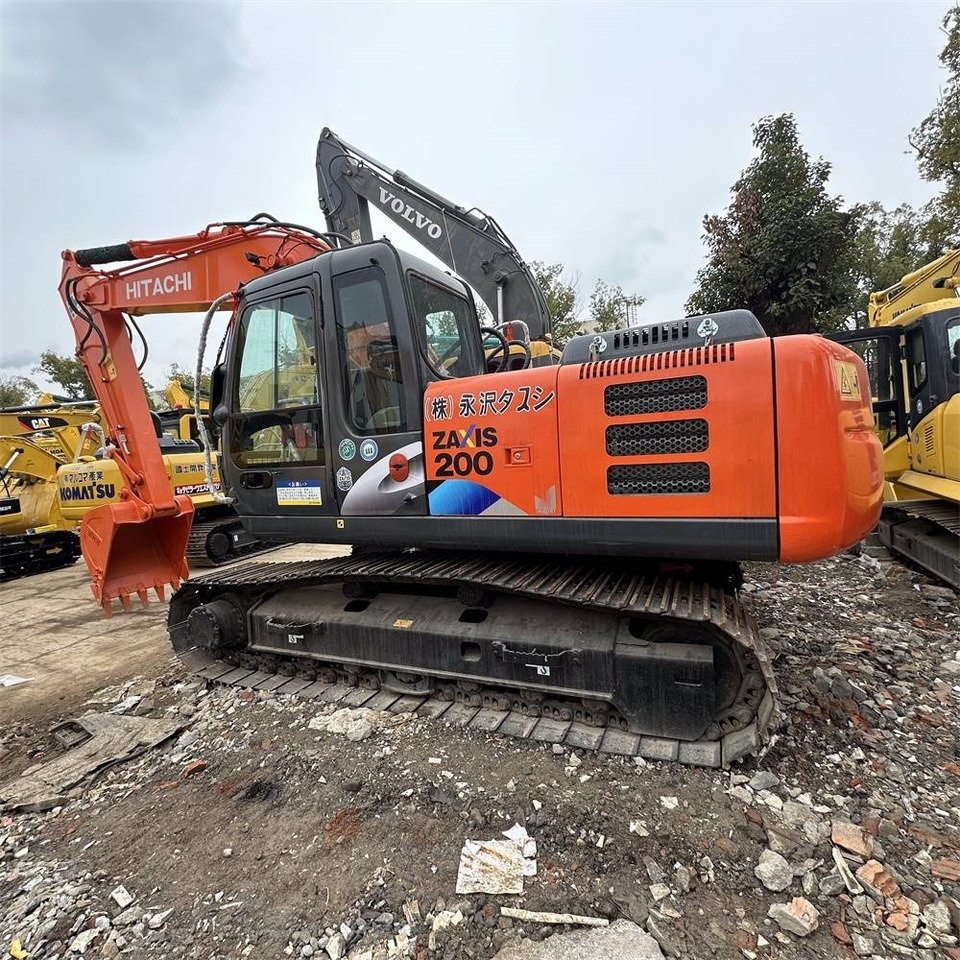 Hitachi ZX 200-3 G - Kāpurķēžu ekskavators: foto 2 Hitachi ZX 200-3 G - Kāpurķēžu ekskavators: foto 2