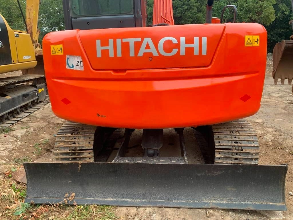 Hitachi Zaxis 70 - Kāpurķēžu ekskavators: foto 4 Hitachi Zaxis 70 - Kāpurķēžu ekskavators: foto 4