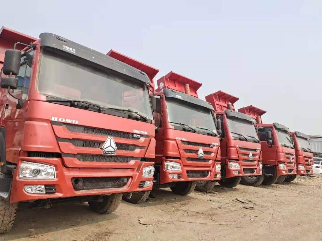 Howo 6X4  - Kravas automašīna pašizgāzējs: foto 2 Howo 6X4  - Kravas automašīna pašizgāzējs: foto 2