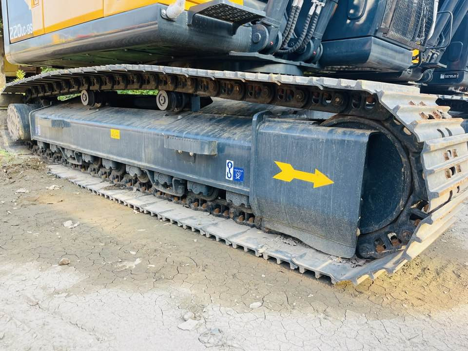 Hyundai R220LC-9S - Ekskavators: foto 5 Hyundai R220LC-9S - Ekskavators: foto 5