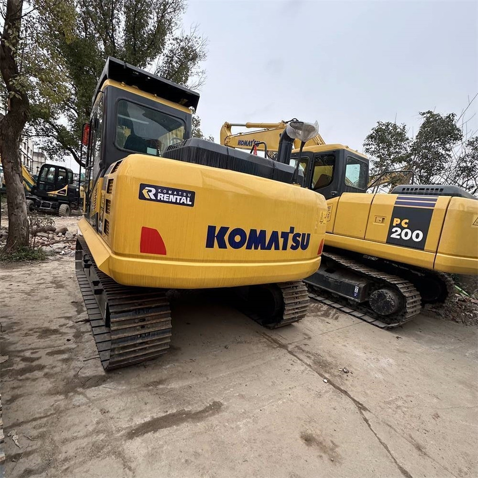 Komatsu PC 130-7 - Kāpurķēžu ekskavators: foto 2 Komatsu PC 130-7 - Kāpurķēžu ekskavators: foto 2