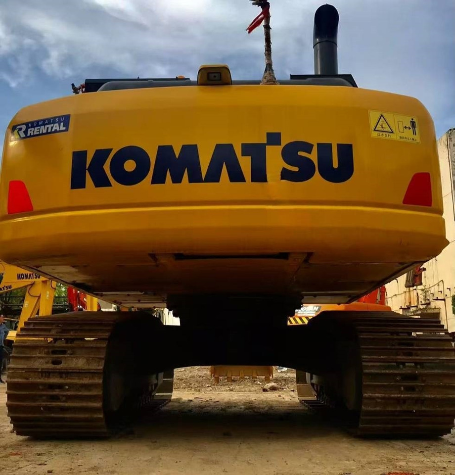 Komatsu PC 200-8 - Kāpurķēžu ekskavators: foto 2 Komatsu PC 200-8 - Kāpurķēžu ekskavators: foto 2