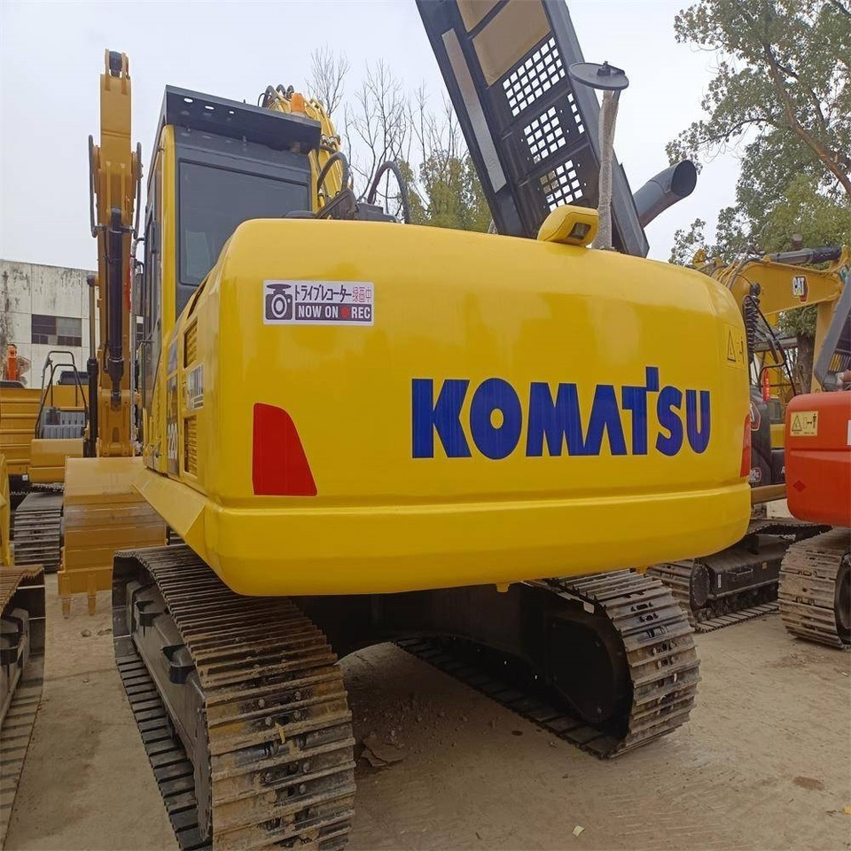 Komatsu PC 220 PC 220 - Kāpurķēžu ekskavators: foto 2 Komatsu PC 220 PC 220 - Kāpurķēžu ekskavators: foto 2