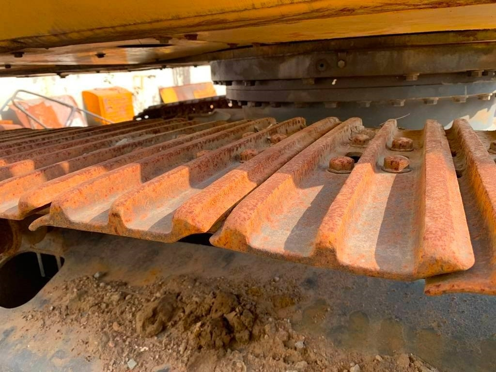 Kāpurķēžu ekskavators Komatsu PC 240: foto 15