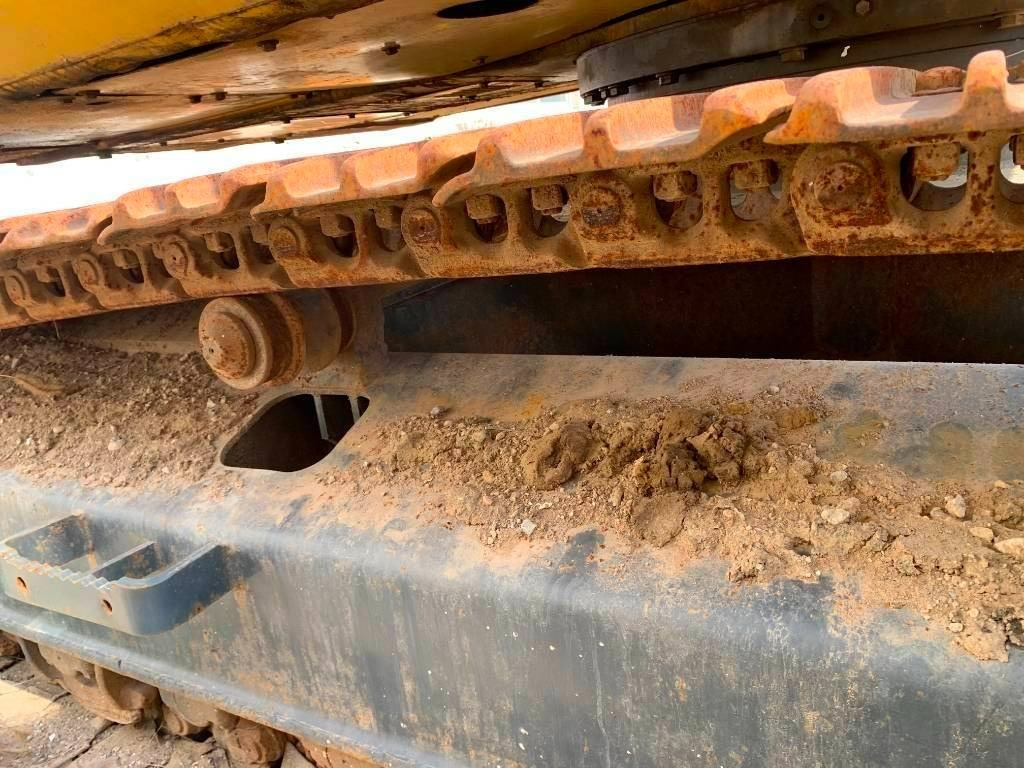 Kāpurķēžu ekskavators Komatsu PC 240: foto 14
