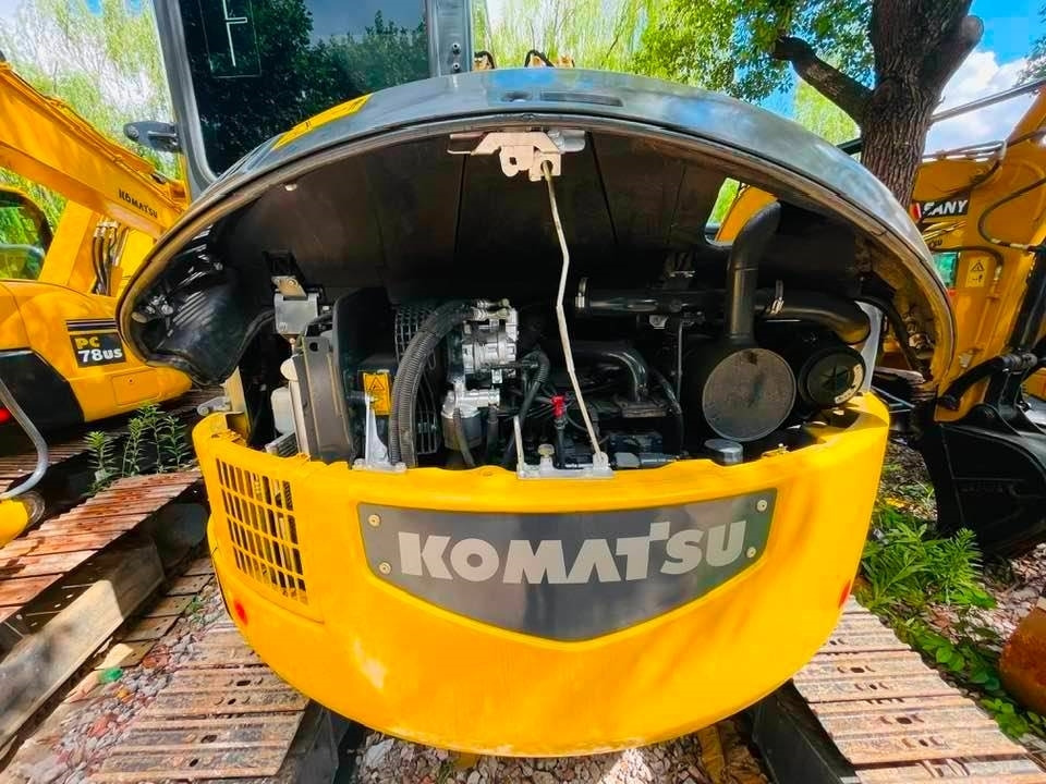 Mini-ekskavators Komatsu PC78US-11: foto 1