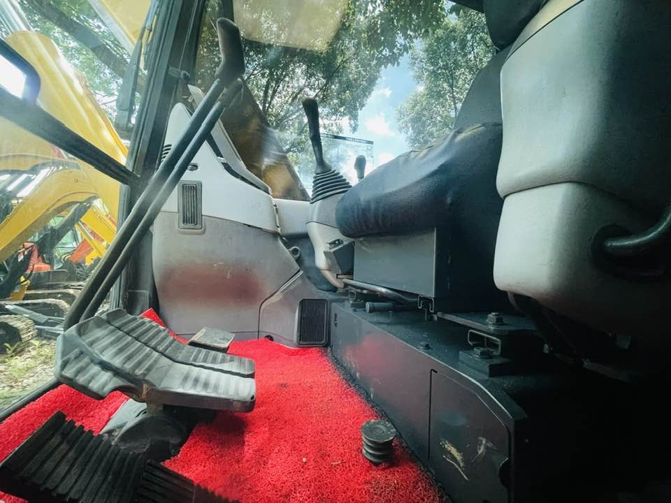 Komatsu PC78US-11 - Mini-ekskavators: foto 2 Komatsu PC78US-11 - Mini-ekskavators: foto 2