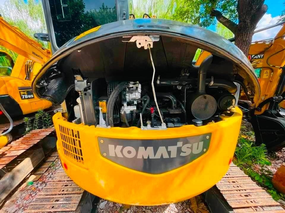 Komatsu PC78US-11 - Mini-ekskavators: foto 1 Komatsu PC78US-11 - Mini-ekskavators: foto 1